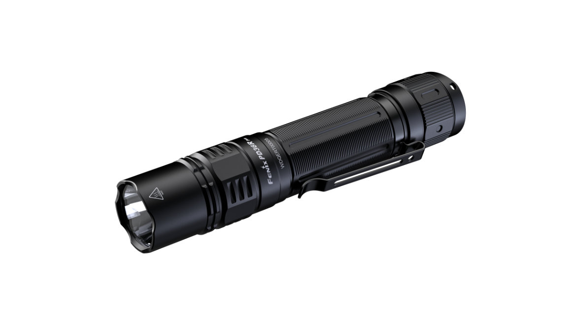 Taktické nabíjateľné svietidlo Fenix PD36R PRO